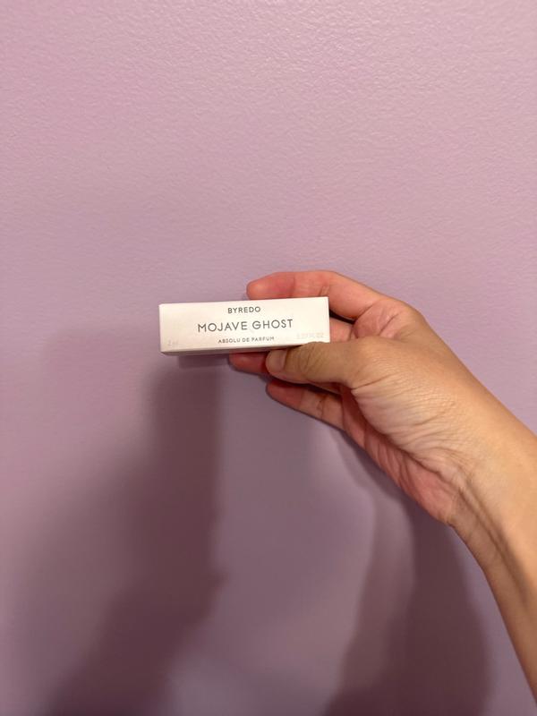 Customer photo for "A beautiful, elegant fragrance that feels luxurious without being overpowering."