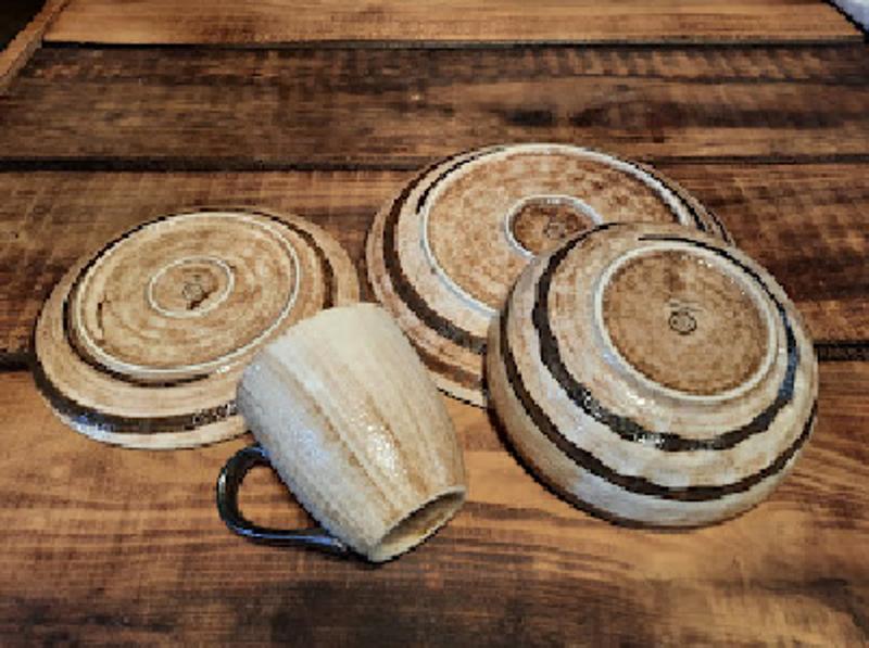 Stone Lain - Stone Lain Lucy Porcelain 16-Piece Round Dinnerware Set, Beige