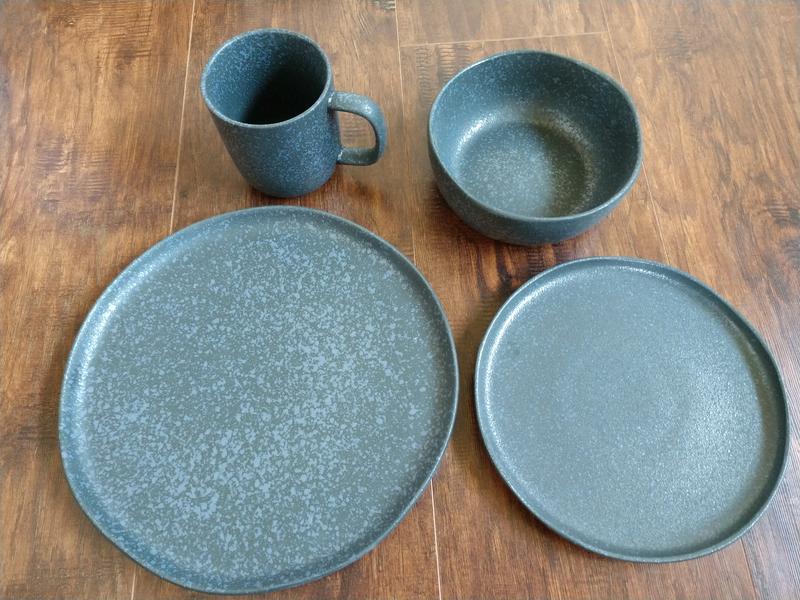 Stone + Lain Tom Stoneware Grey and Blue Dinnerware Set | 16-Piece 4