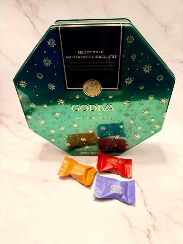 Assorted Masterpiece Holiday Tin, 50pc. | GODIVA – GODIVA
