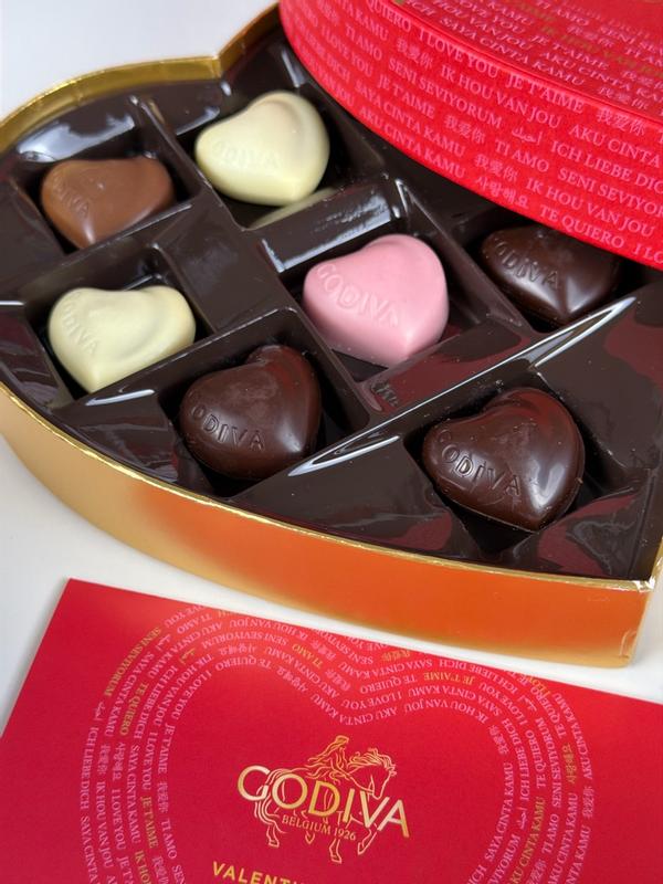 Valentine's Day Heart-Shaped Gift Box, 9pc. | GODIVA – GODIVA