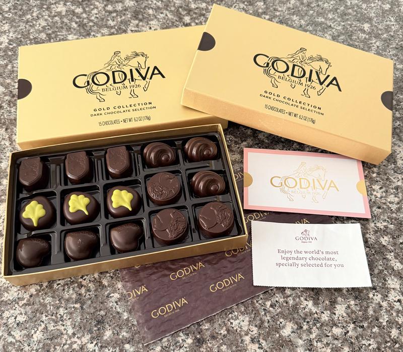 ゴディバ　ゴールド　コレクション　ダークチョコレート　セレクション　15 Dark Chocolate Gold Gift Box, 15pc. | GODIVA – GODIVA Chocolatier