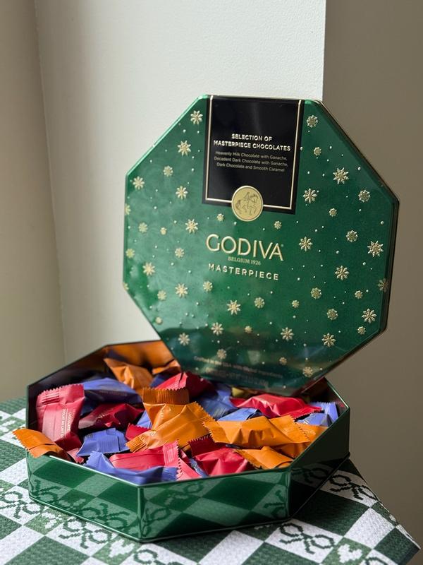 Assorted Masterpiece Holiday Tin, 50pc. | GODIVA – GODIVA