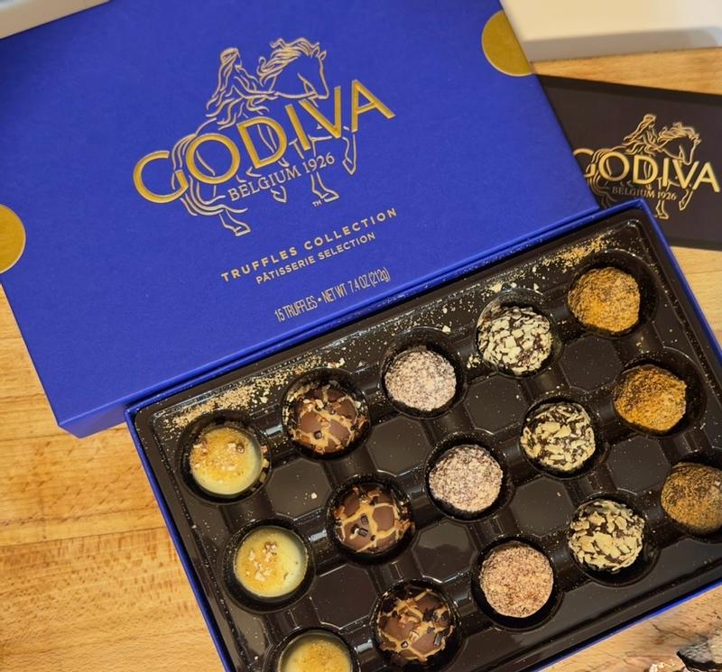 Patisserie Chocolate Truffles Gift Box, 15pc. | GODIVA – GODIVA