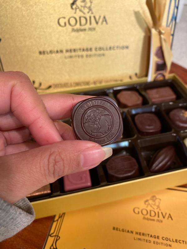 Belgian Heritage Collection Gift Box, 15pc. | GODIVA – GODIVA