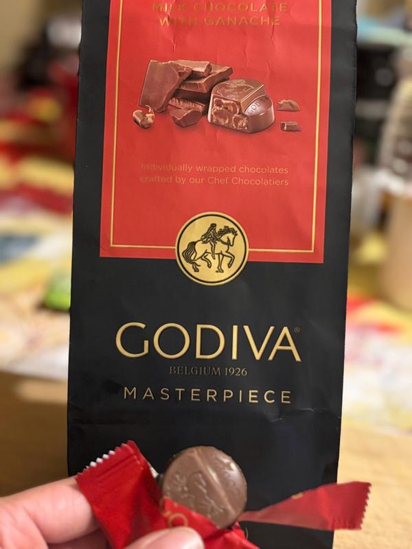 Customer carousel item 12.