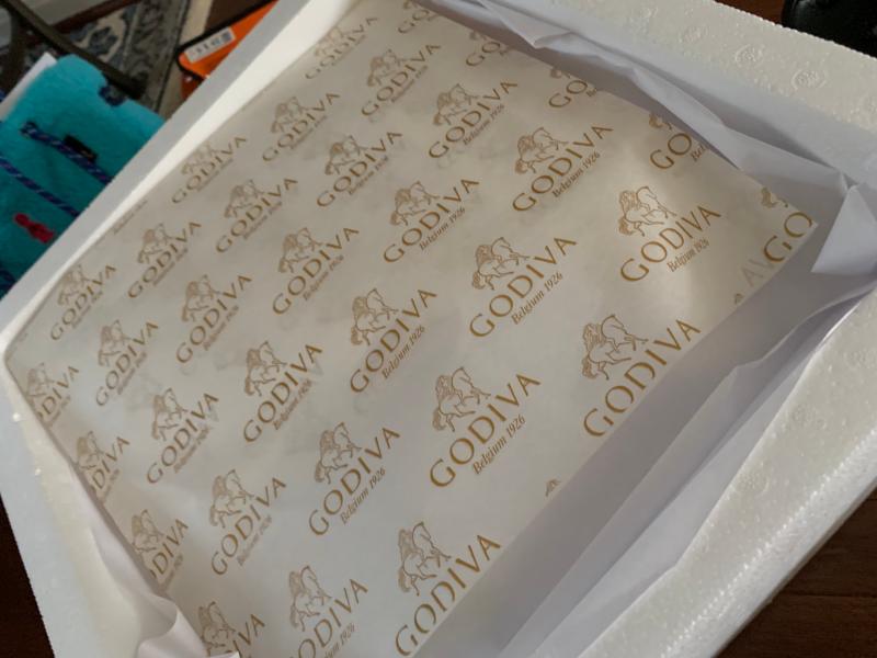 Well packed in an insulation box with ice packs