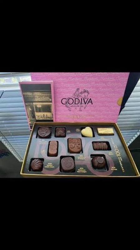 Centennial Anniversary Gift Box, 10pc. | GODIVA – GODIVA