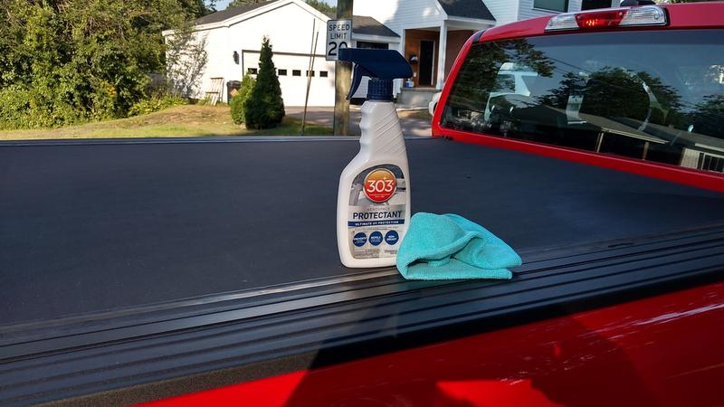 303 Protectant Spray Bottle Cover Cleaner 16 Oz 30340