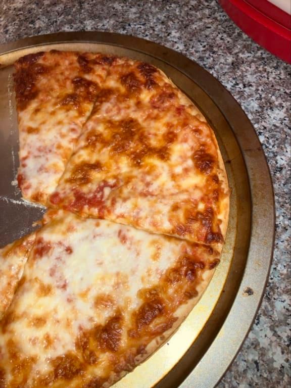 pizzです。 0074653652435_15_A1C1_1200.jpg