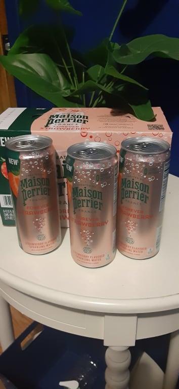 Perrier とと 2本 ペリエ (Perrier) 750ml×2本セット : お酒のちゃがたパーク Yahoo!店