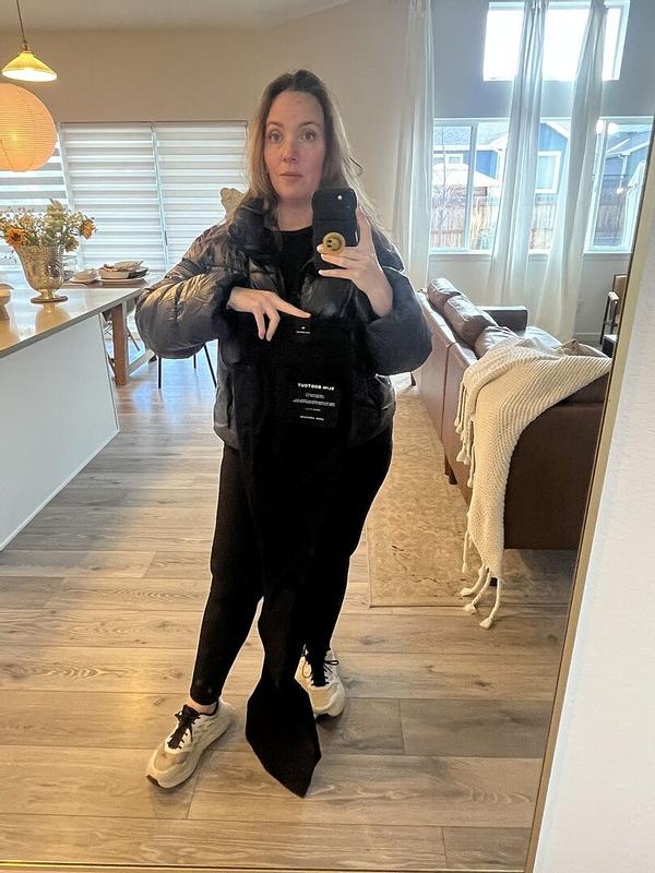 Review Thumbnail Image 0 372382773