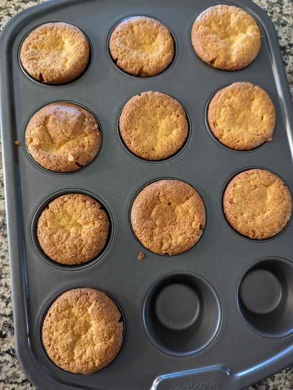 Muffin Top Pans for Baking - Mini Muffin Pan Nonstick 12 - Animal Shapes  Stainless Steel Bakeware Pans for Cupcakes (Golden)