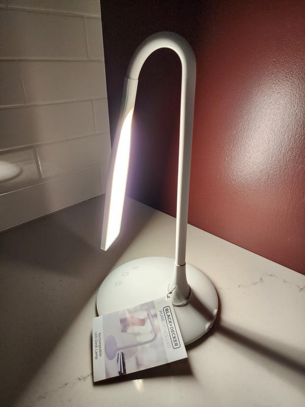 BLACK DECKER Pure Optics 13 in Adjustable White Touch Desk Lamp