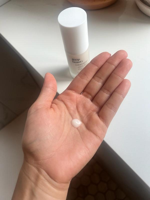 Customer photo for "Light to apply, layers well"
