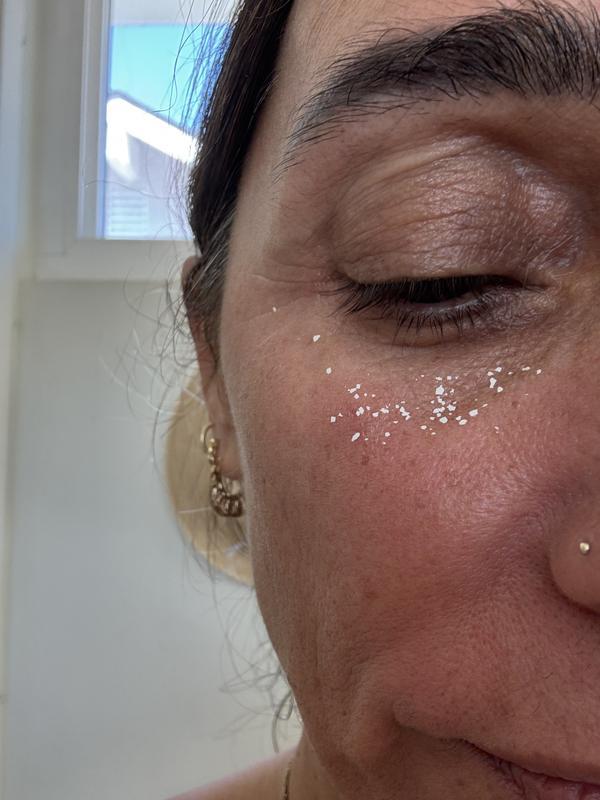 Review Thumbnail Image 0 382428836