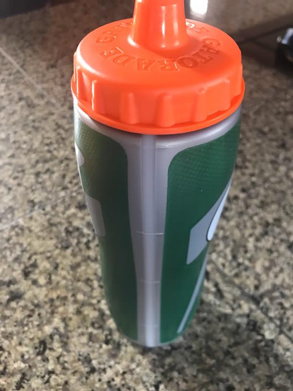  Gatorade 32oz Gator-skin Bottle, Green, One Size : Sports &  Outdoors