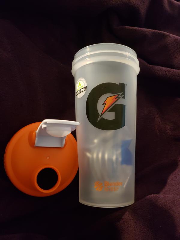 Gatorade Blender Bottle 28oz and Gatorade Sports Towel 16”x25”