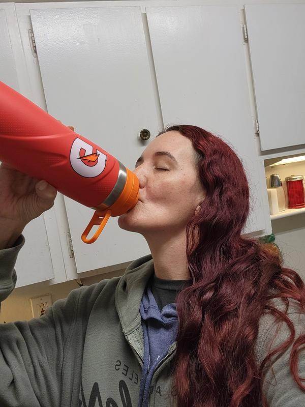 Staying Hydrated With My Stainless Steel Sport Bottle From Gatorade!