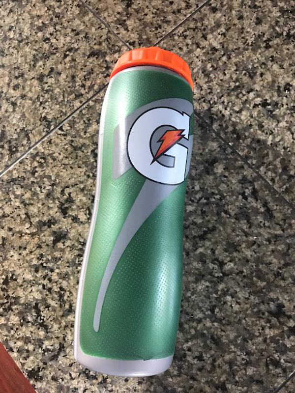 Gatorade Cold Green Plastic Water Bottle with Dual-Layer Walls and