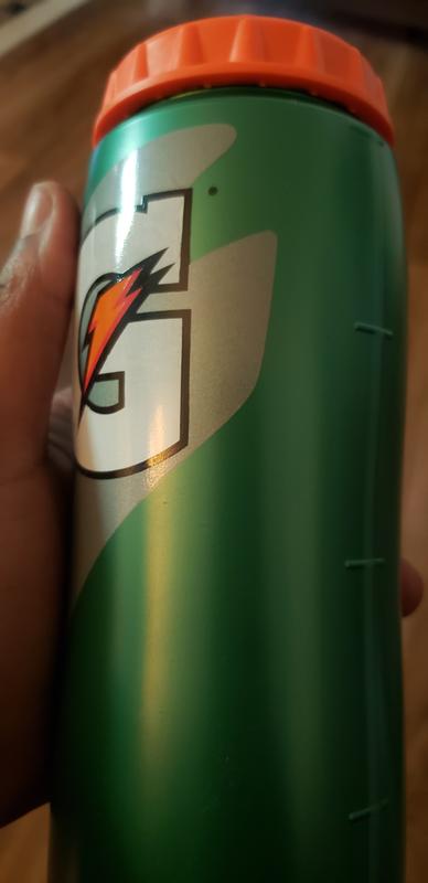 Gatorade 28 Ounce Contour Style Squeeze Water Bottle