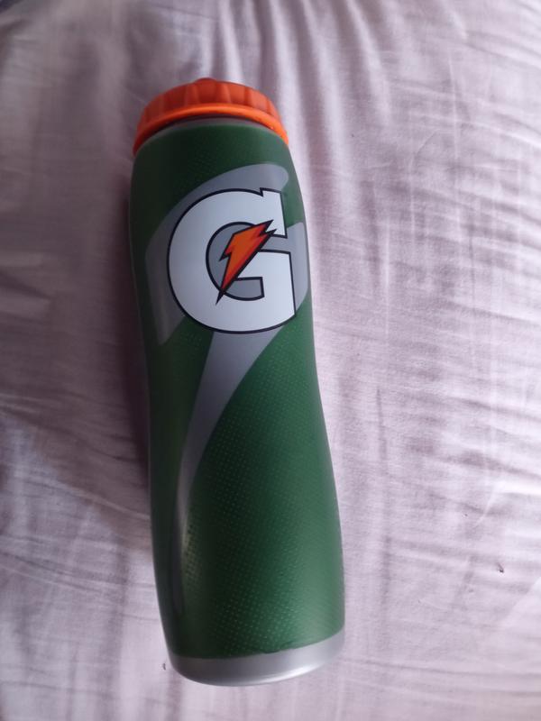 Gatorade Contour Squeeze Squirt Water Bottle 32 Oz Green Bulk Lot of 5