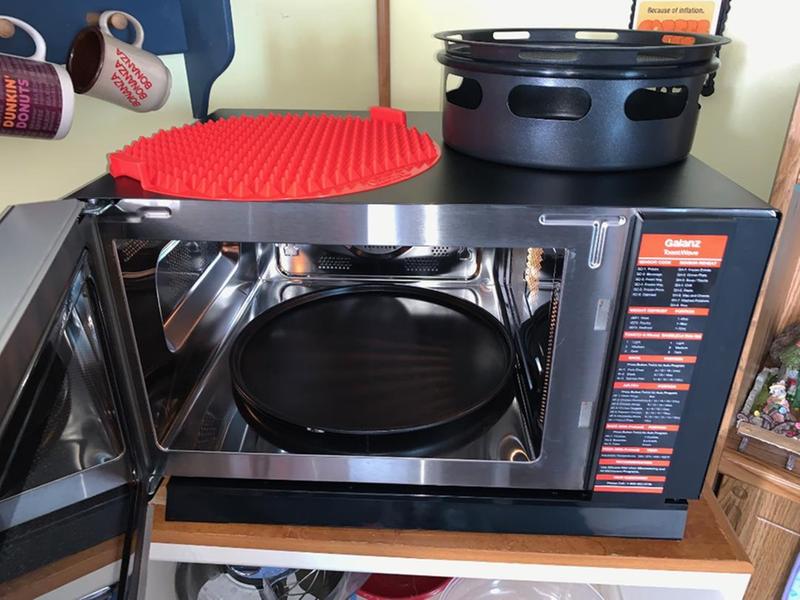 You can see the cooking times guide for various foods on the right side.