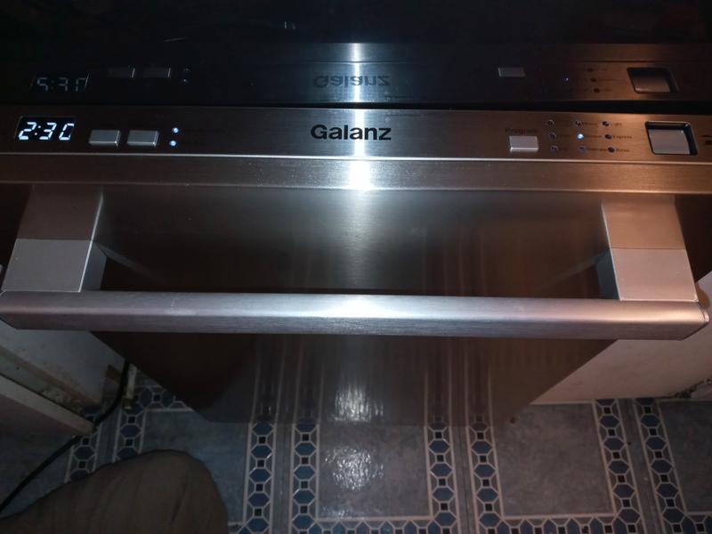 Galanz Built-In dishwasher Top Control 18-in Built-In Dishwasher