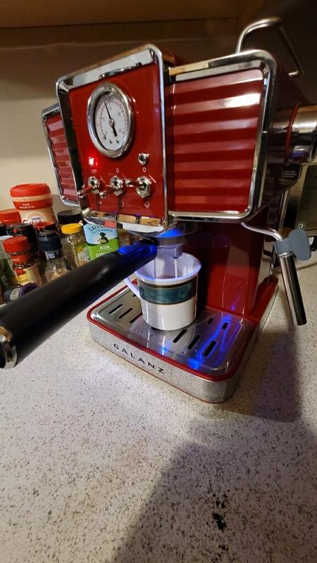 Galanz Retro Espresso Machine with Milk Frother, 15 Bar Pump Professional  Cappuccino and Latte Machine, 1.5L Removable Water Tank, Retro Blue, 1350 W
