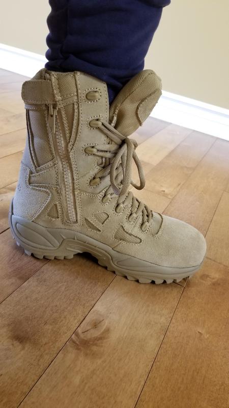 Reebok Rapid Response 8