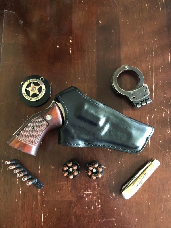 Gould & Goodrich Leather Grab Resistant Revolver Holster