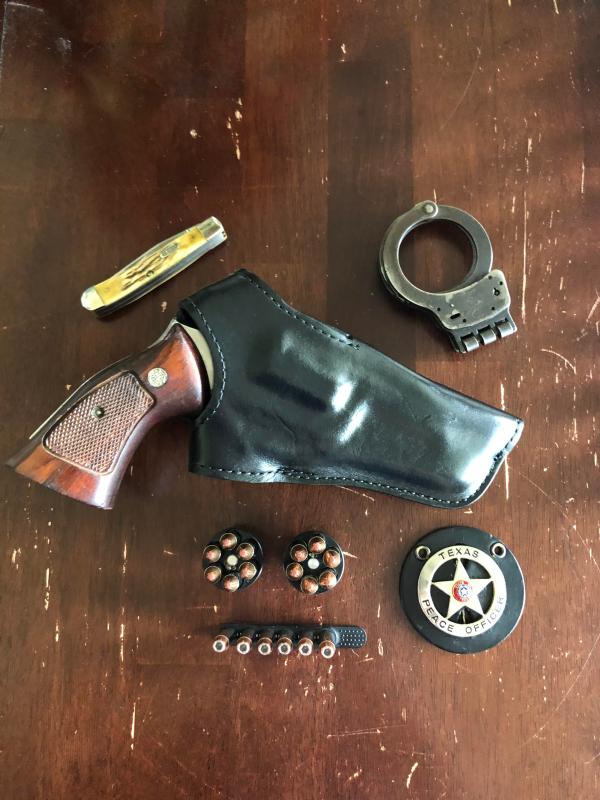 Gould & Goodrich Leather Grab Resistant Revolver Holster