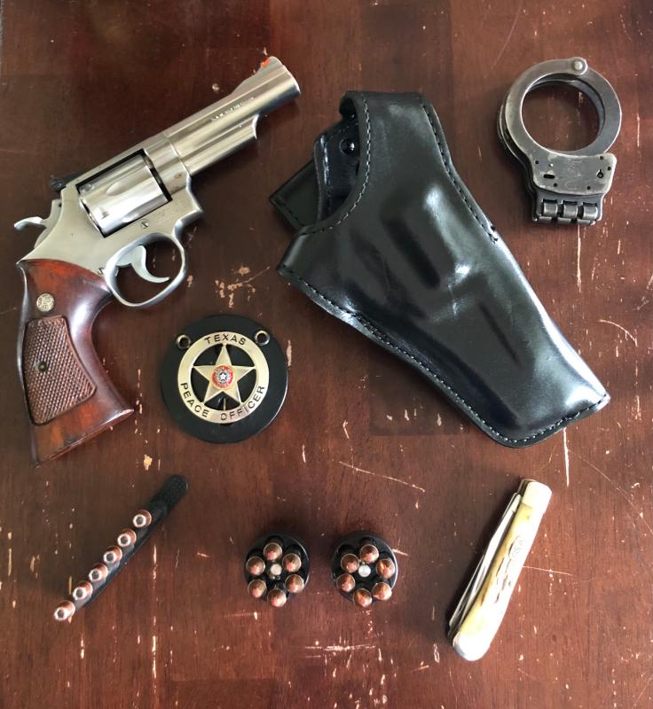 Gould & Goodrich Leather Grab Resistant Revolver Holster