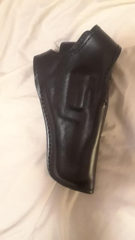 Gould & Goodrich Leather Grab Resistant Revolver Holster