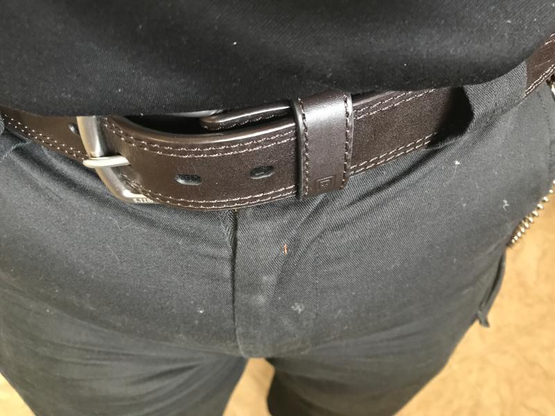 5.11 Tactical Arc Leather Belt 1.5 display picture 1