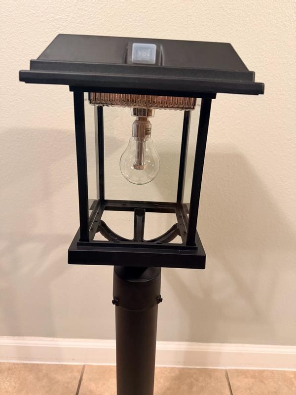 Gama Sonic Aspen II Solar Post Light with 3” Fitter – 250 Lumen
