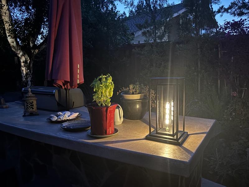 アーサー　【Panasonic】照明 Gama Sonic NovaEdge Solar Accent Light | Modern Outdoor LED