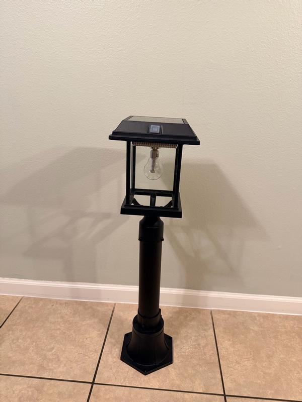 Gama Sonic Aspen II Solar Post Light with 3” Fitter – 250 Lumen