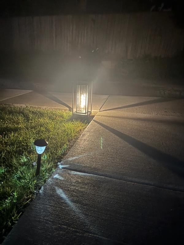 Gama Sonic NovaEdge Solar Post Light – Edison-Style Outdoor LED