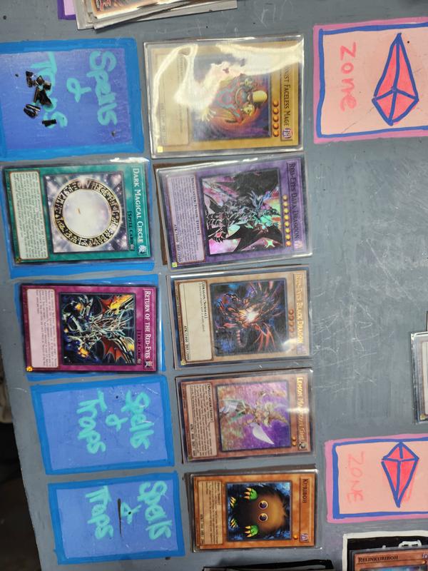 Yu-Gi-Oh! Trading Card Game: Justice Hunters Sleeved Booster Pack | GameStop