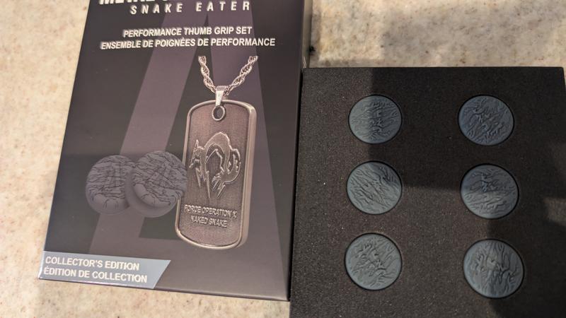 METAL GEAR SOLID DELTA: SNAKE EATER Thumb Grips GameStop Exclusive