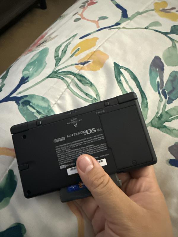 Nintendo DS Lite | GameStop