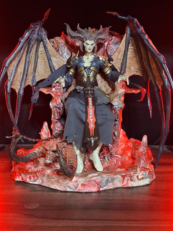 McFarlane Toys Ultimate Edition Diablo IV Lilith 7-in Action
