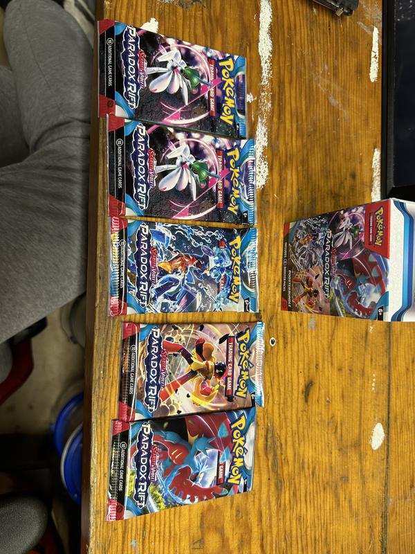 Pokemon Trading Card Game: Scarlet and Violet Paradox Rift Booster Bundle  (Styles May Vary) | GameStop