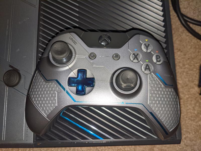 Microsoft Xbox One Halo 5 Limited Edition 1TB | GameStop