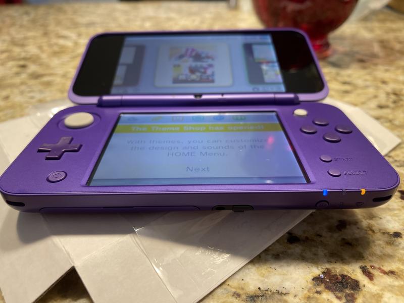 Nintendo Switch 2DS New Nintendo 2DS XL Handheld Console Purple | GameStop