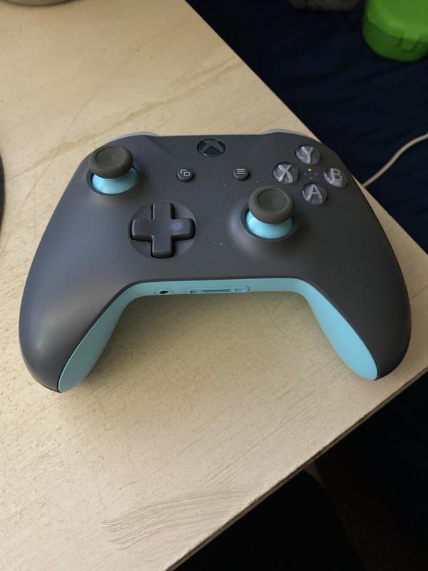 microsoft xbox one gray and blue wireless controller