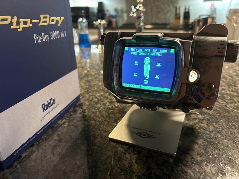 Fallout Series Pip-Boy Die Cast Replica | GameStop