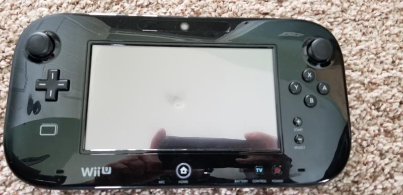 Nintendo 　wii u Nintendo Wii U White Console 8GB w/ Game Pad & Cable