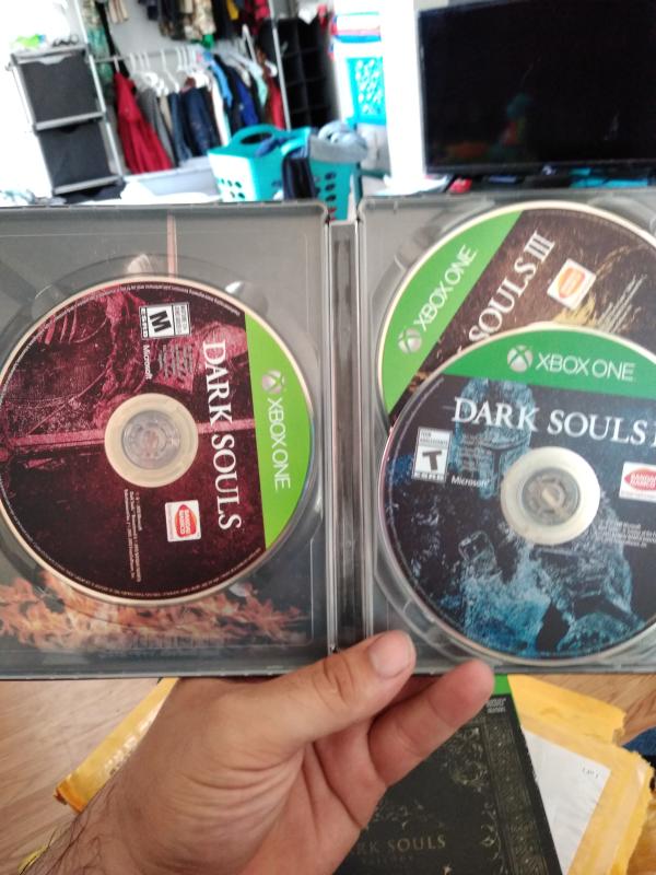 dark souls trilogy ps4 gamestop
